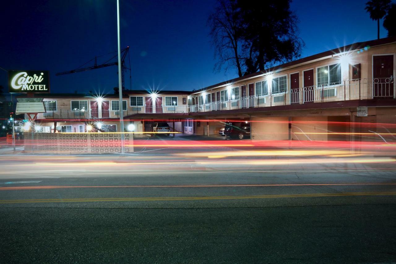 Capri Motel Santa Cruz Beach Boardwalk Exterior photo