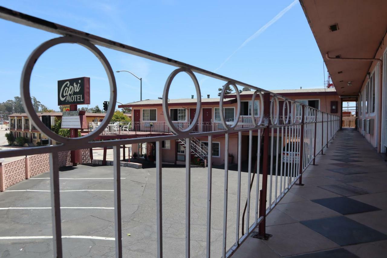 Capri Motel Santa Cruz Beach Boardwalk Exterior photo